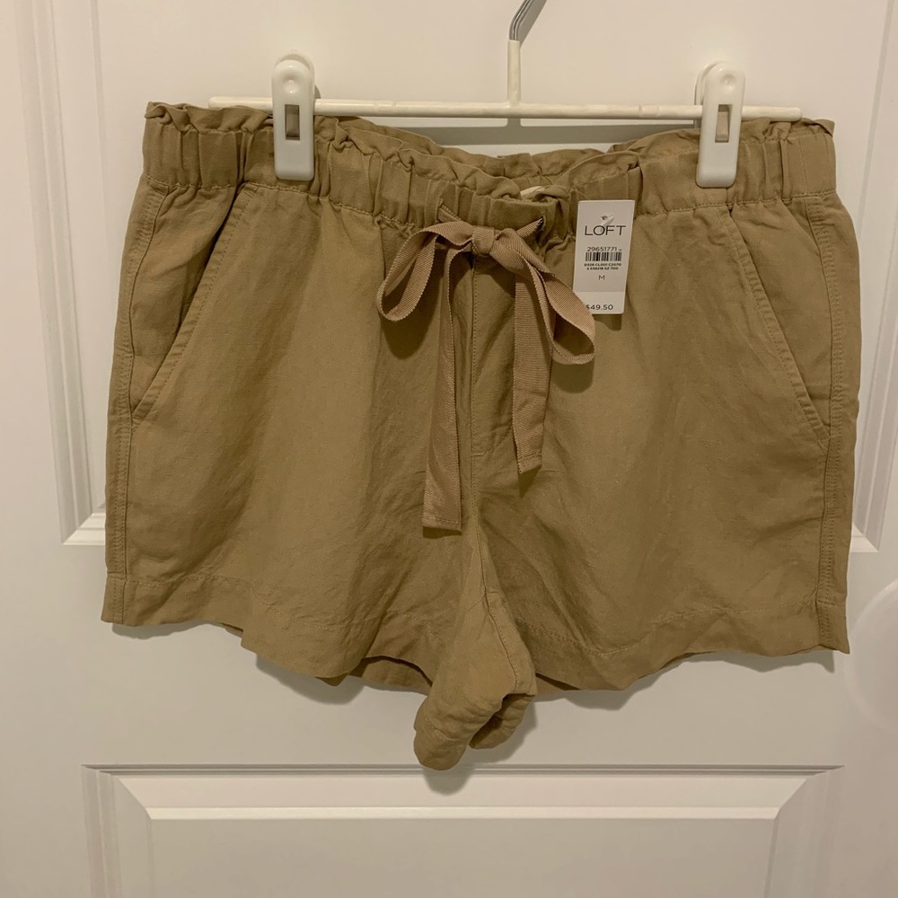NEW Loft flowy shorts.